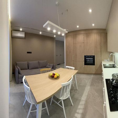 Cities Gallery Apartments Λβιβ Εξωτερικό φωτογραφία