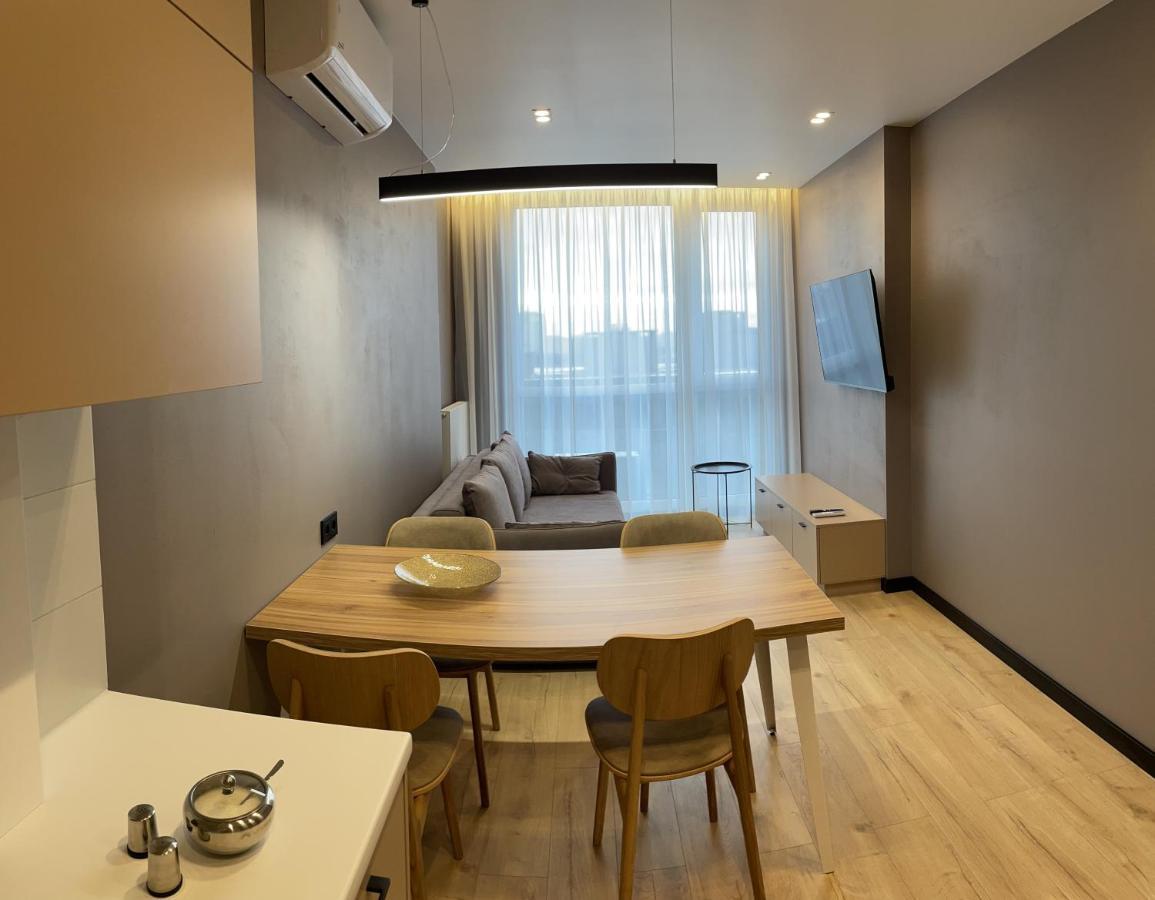 Cities Gallery Apartments Λβιβ Εξωτερικό φωτογραφία