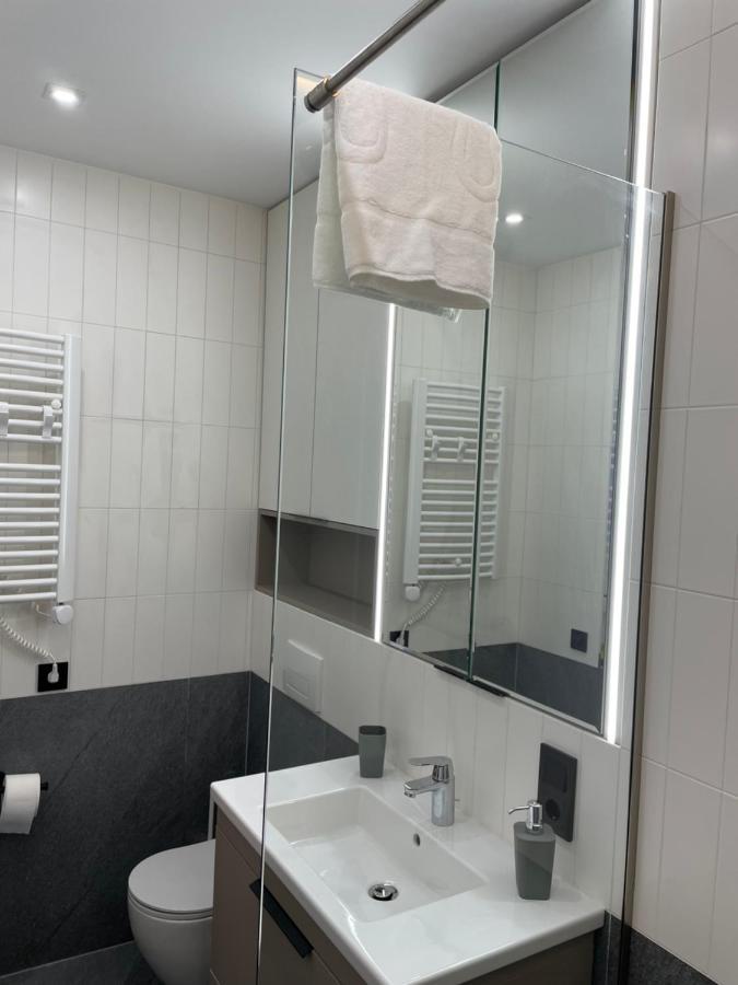 Cities Gallery Apartments Λβιβ Εξωτερικό φωτογραφία