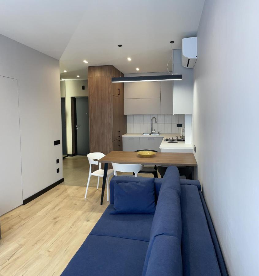 Cities Gallery Apartments Λβιβ Εξωτερικό φωτογραφία