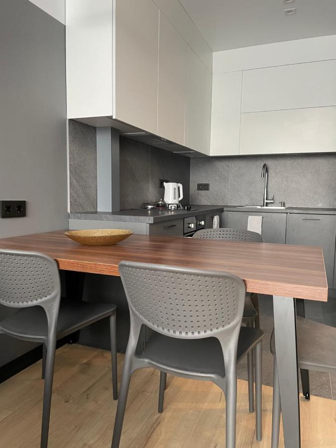 Cities Gallery Apartments Λβιβ Εξωτερικό φωτογραφία